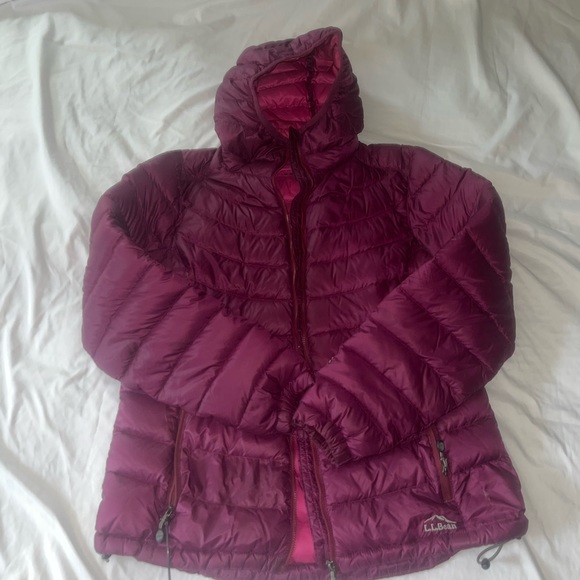 LL Bean Puffer Jacket - Picture 2 of 7